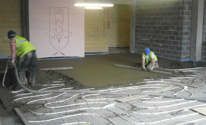 Screed on under floor heating no problem ! 